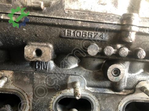 Opel Vectra Silindir Kapağı 13106674 çıkma parça