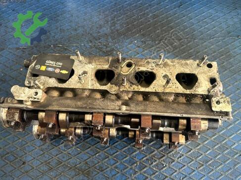 Opel Vectra Silindir Kapağı R90400210 çıkma parça
