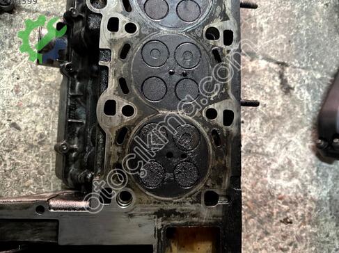 Opel Vectra Silindir Kapağı çıkma parça