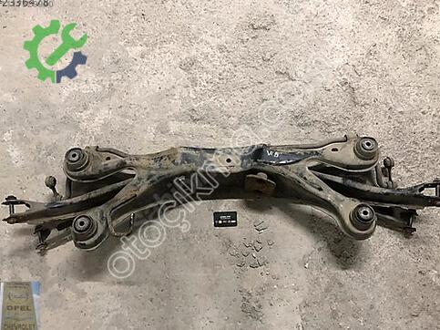 Opel Vectra Arka Dingil çıkma parça