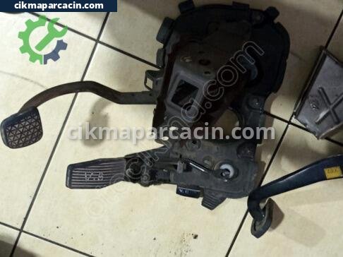 Opel Vectra Pedal çıkma parça