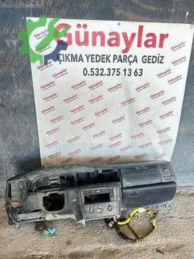 Opel Vectra Göğüs çıkma parça
