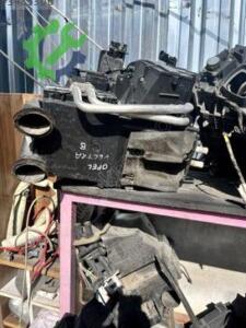 Çıkma Orijinal Kalorifer Kutusu Opel Vectra