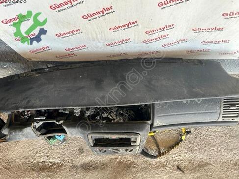 Opel Vectra Göğüs çıkma parça