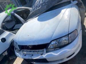 Opel vectra b ön kaput çıkma