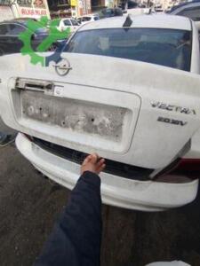 OPEL VECTRA B ORJİNAL BAKAJ KAPAĞI