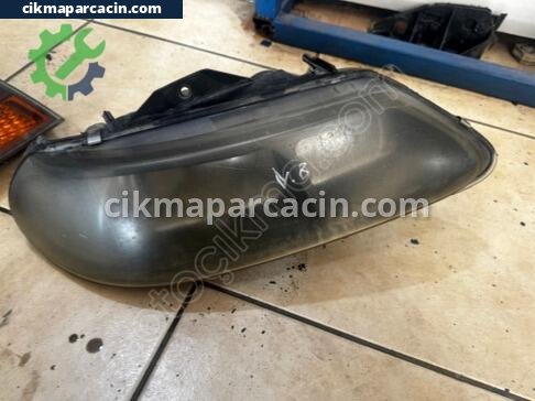 Opel Vectra Sağ Ön Far çıkma parça