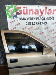 Opel Vectra Çıkma Sağ Ön Kapı