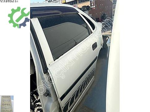 Opel Vectra Sol Arka Kapı çıkma parça