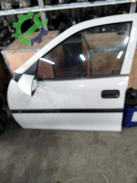 Opel Vectra Sol Ön Kapı çıkma parça