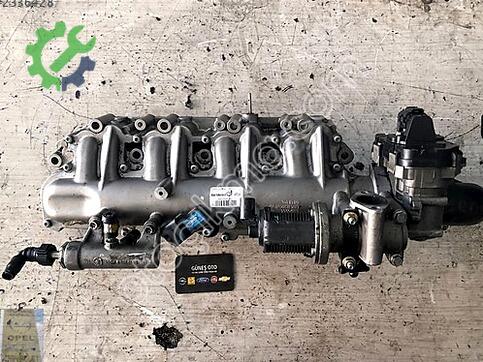 Opel Vectra Emme Manifoldu çıkma parça