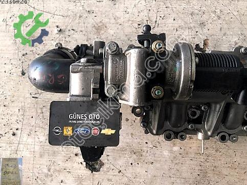 Opel Vectra Emme Manifoldu çıkma parça