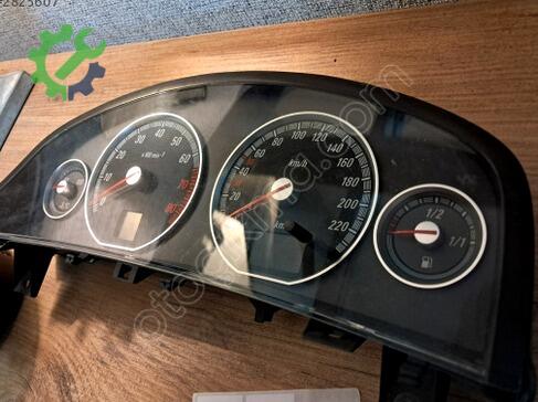 Opel Vectra Gösterge Saati 09180292WZ çıkma parça