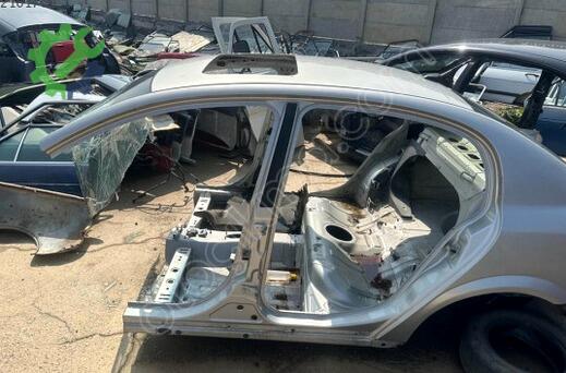 Opel Vectra Tavan çıkma parça