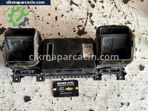 Opel Vectra Havalandırma Izgaraları çıkma parça
