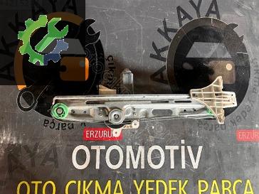 Opel Vectra Sağ Arka Cam Krikosu GM24414777 çıkma parça