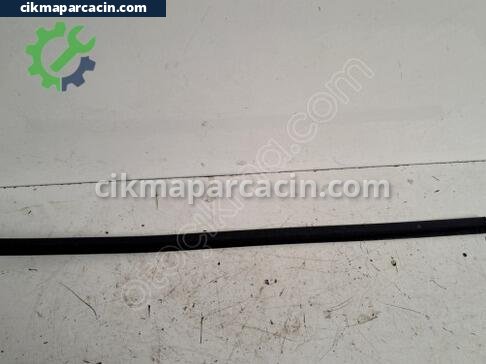 Opel Vectra Kapı Çıtası çıkma parça