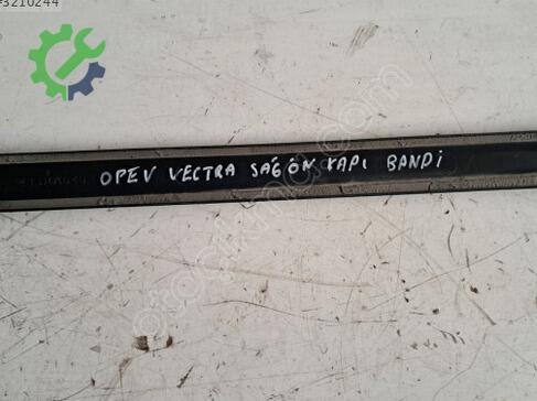 Opel Vectra Kapı Çıtası çıkma parça