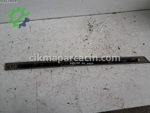 Opel Vectra Kapı Çıtası 464192622 çıkma parça