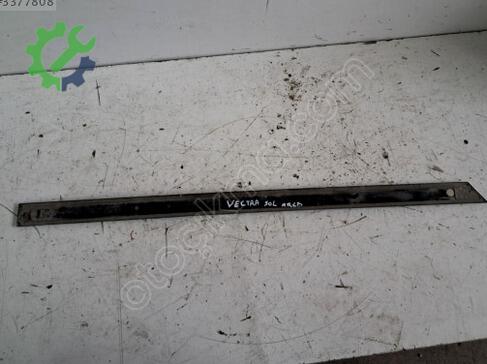 Opel Vectra Kapı Çıtası 464192622 çıkma parça