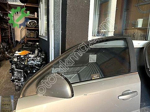 Opel Vectra Sol Ön Kapı çıkma parça
