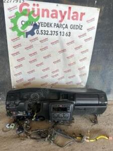 Opel Vectra Ön Göğüs Çıkma