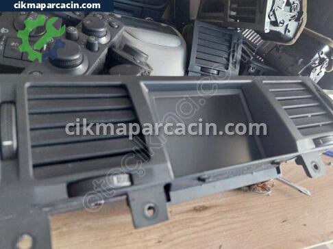 Opel Vectra Ekran çıkma parça