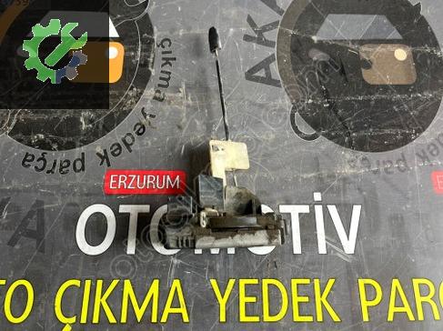 Opel Vectra Sağ Ön Kapı Kilidi çıkma parça