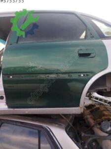 OPEL VECTRA SOL ARKA KAPI