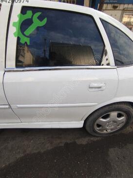 Opel Vectra Sol Ön Kapı çıkma parça