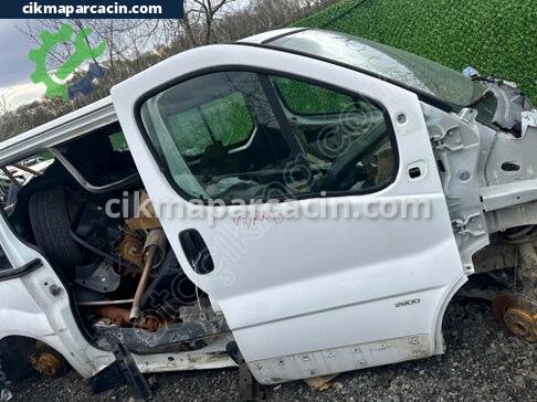 Opel Vivaro Sağ Ön Kapı çıkma parça