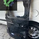 Opel vivaro  sol arka bagaj kapağı