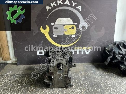 Opel Zafira Yarım Motor çıkma parça