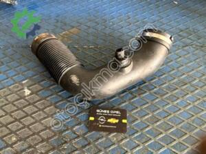 Çıkma Opel Zafira Hava Filtresi Hortumu 55559325