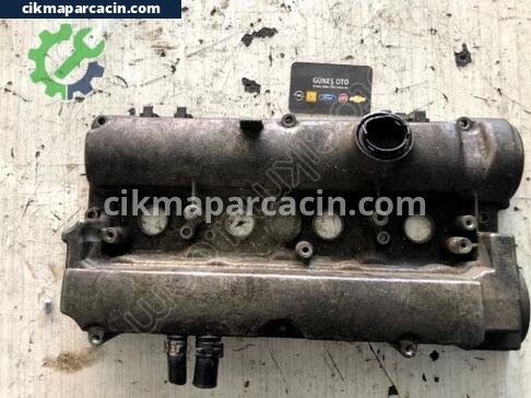 Opel Zafira Külbütör Kapağı çıkma parça