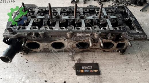 Opel Zafira Silindir Kapağı 55571949 çıkma parça