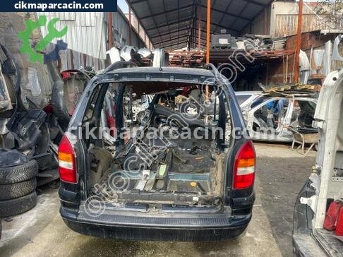 Opel Zafira Arka Panel çıkma parça
