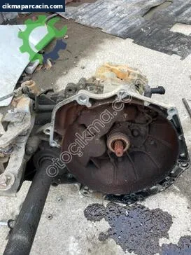 Opel Zafira Şanzıman Komple çıkma parça