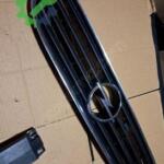Opel Zafira 2000-2006 Orijinal Çıkma Ön Panjur 90580685