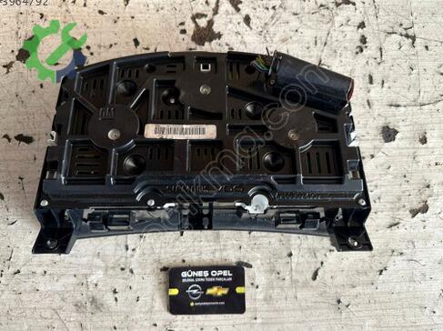 Opel Astra Gösterge 13216690 çıkma parça