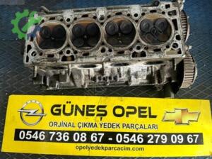 Opel Zafira Orijinal Çıkma Silindir Kapağı 55559340