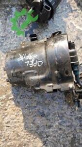 Çıkma Orijinal Yakıt Filtresi Opel Zafira