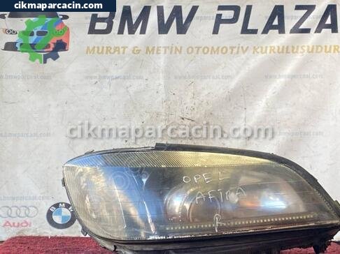 Opel Zafira Sağ Ön Far çıkma parça