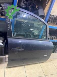 Opel Zafira Sağ Ön Kapı Çıkma