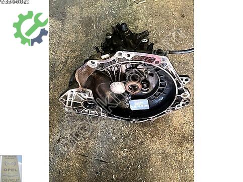 Opel Vectra Şanzıman Komple F17W429 çıkma parça