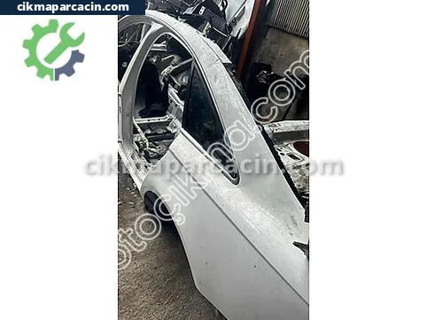 Audi A6 Sol Arka Marşpiyel Sacı çıkma parça