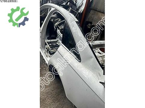 Audi A6 Sol Arka Marşpiyel Sacı çıkma parça