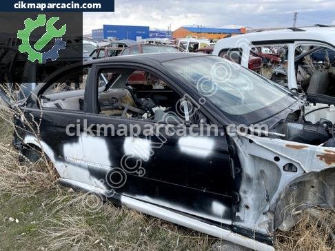 BMW 3 Serisi Sağ Ön Kapı çıkma parça