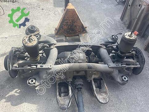BMW X5 Arka Dingil çıkma parça