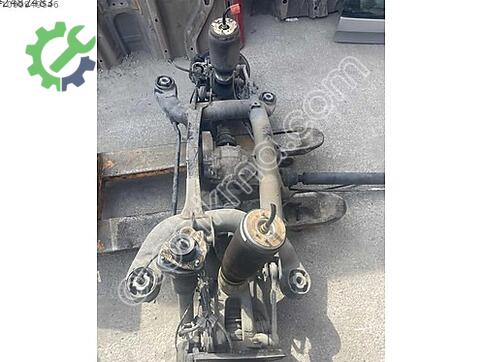 BMW X5 Arka Dingil çıkma parça